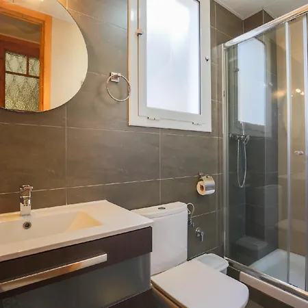 דירה Fuer 3 Personen Ca 40 Qm In Barcelona-gracia, Costa Brava Costa Del Maresme ברצלונה
